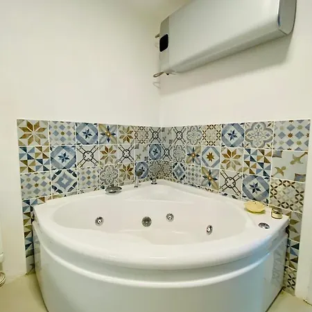 Hostdomus - Casa Celeste